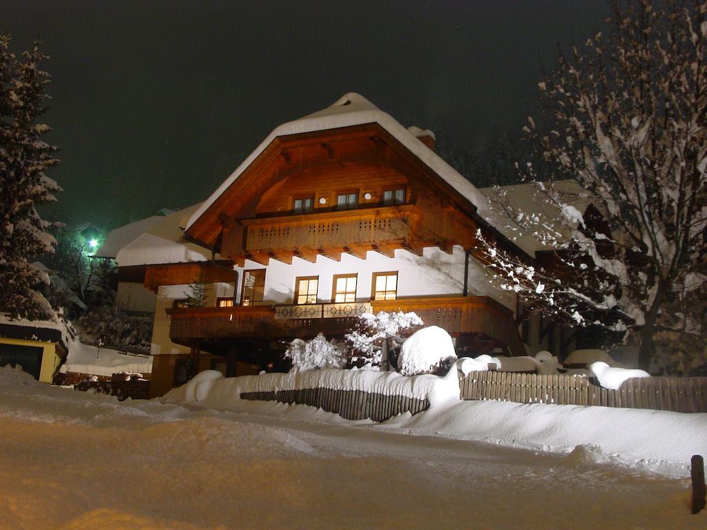 Haralds Ferienwohnungen Bad Kleinkirchheim Chambre photo